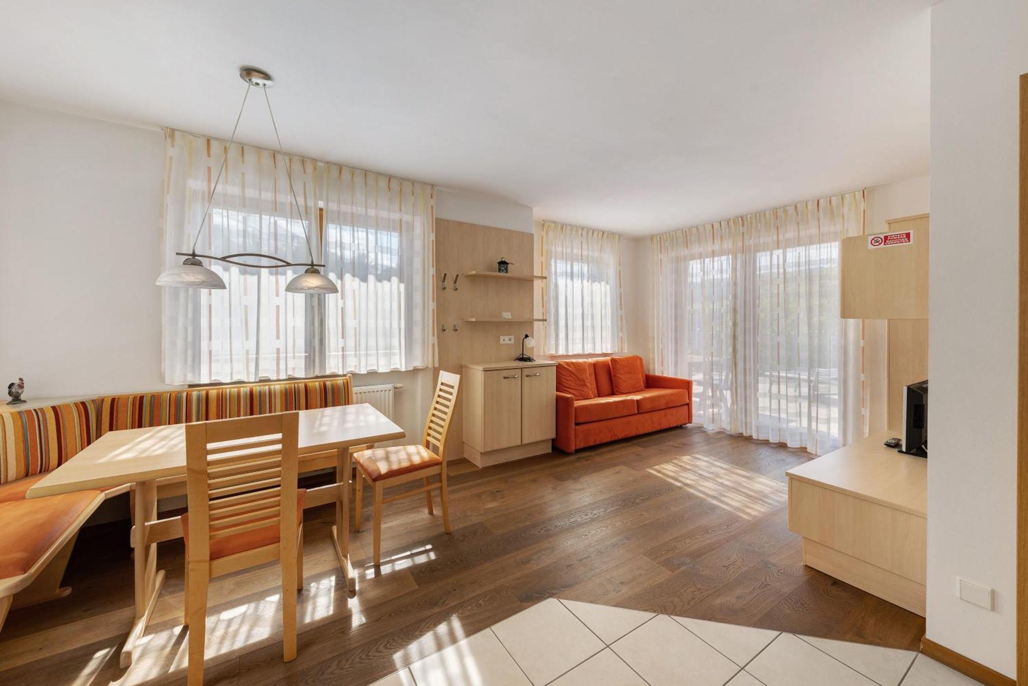 Obertrisaierhof Wohnung 1 フィエー エクステリア 写真