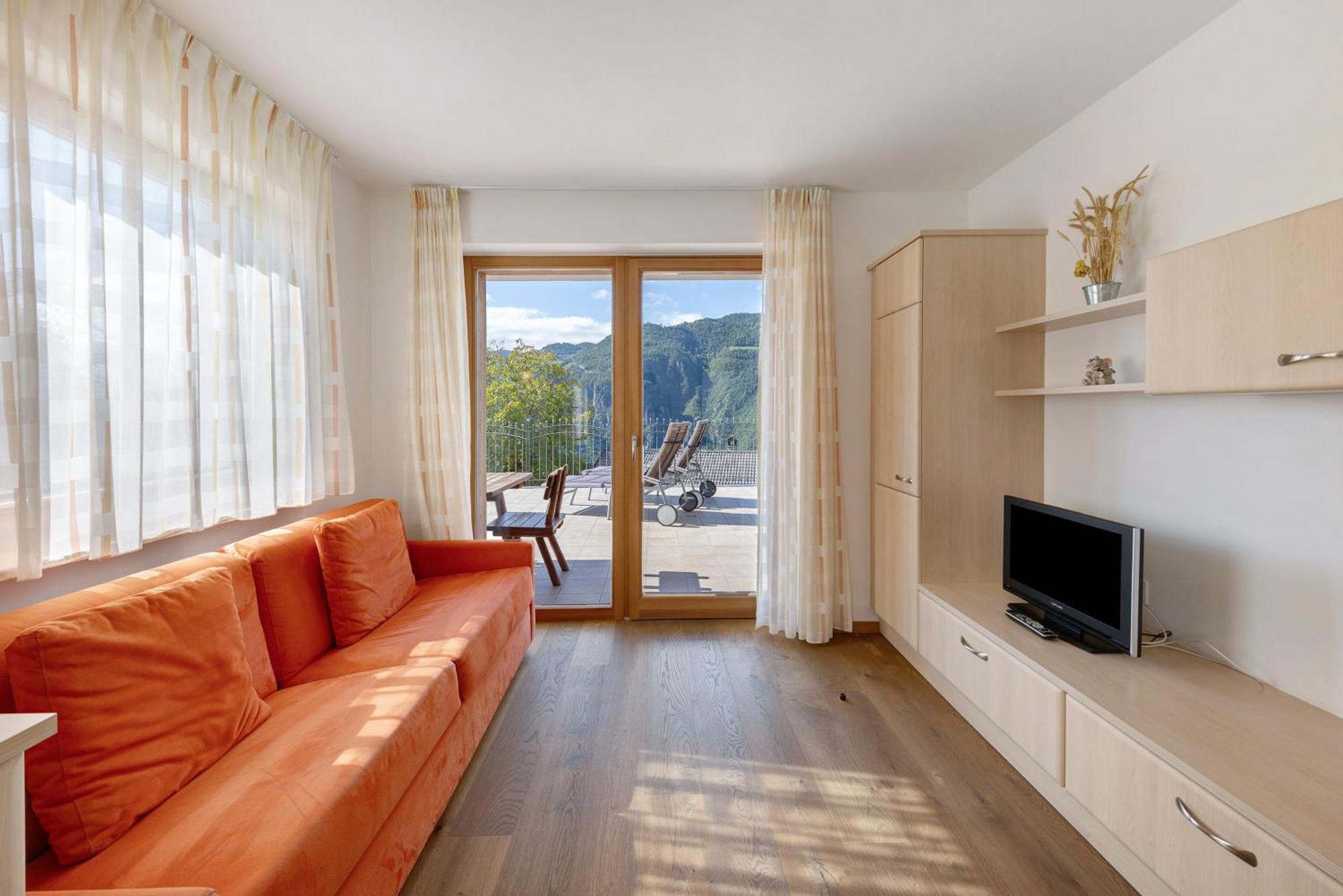 Obertrisaierhof Wohnung 1 フィエー エクステリア 写真